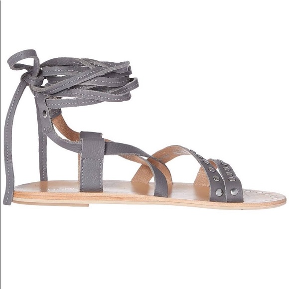 🤍Charles by Charles David🤍 gladiator sandals - Picture 6 of 8